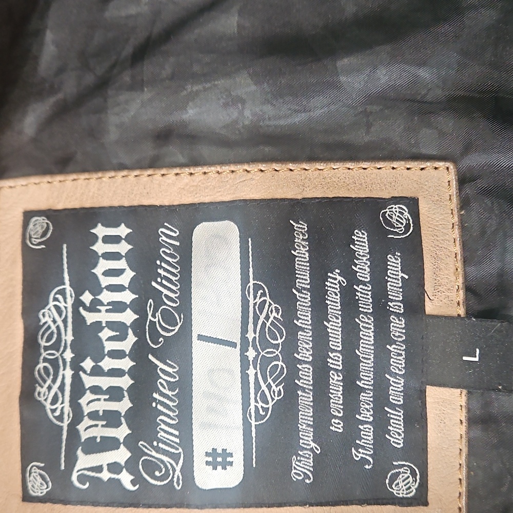 Affliction Limited Edition Black and Tan Label - Picture 4 of 7